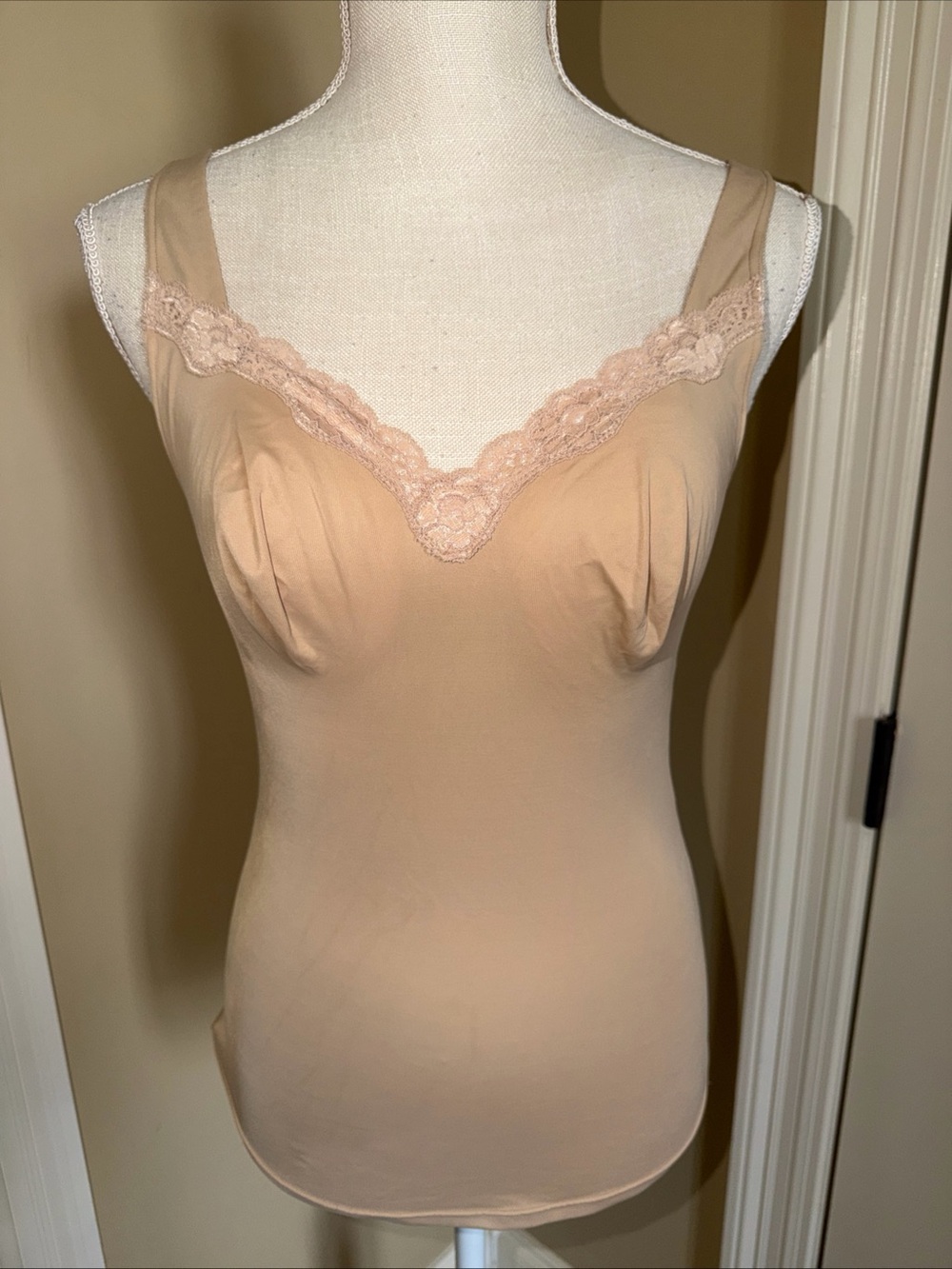 Sweet Nothings Womens 2XL Beige Lace Trim Camisole Tank Top Slip